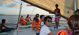 Sunset sailing Boracay